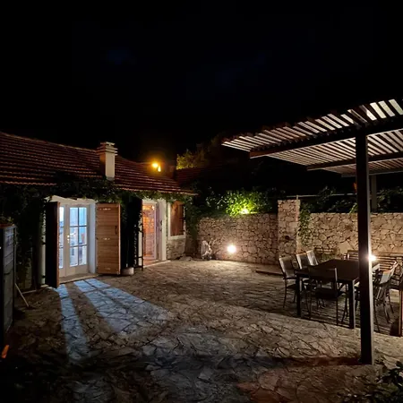 Stone House Slavica Near Krka Waterfalls