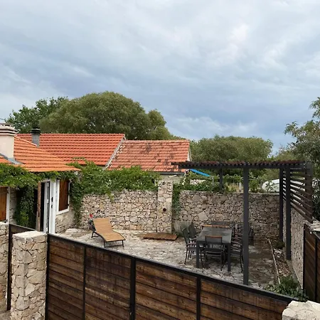 Stone House Slavica Near Krka Waterfalls *